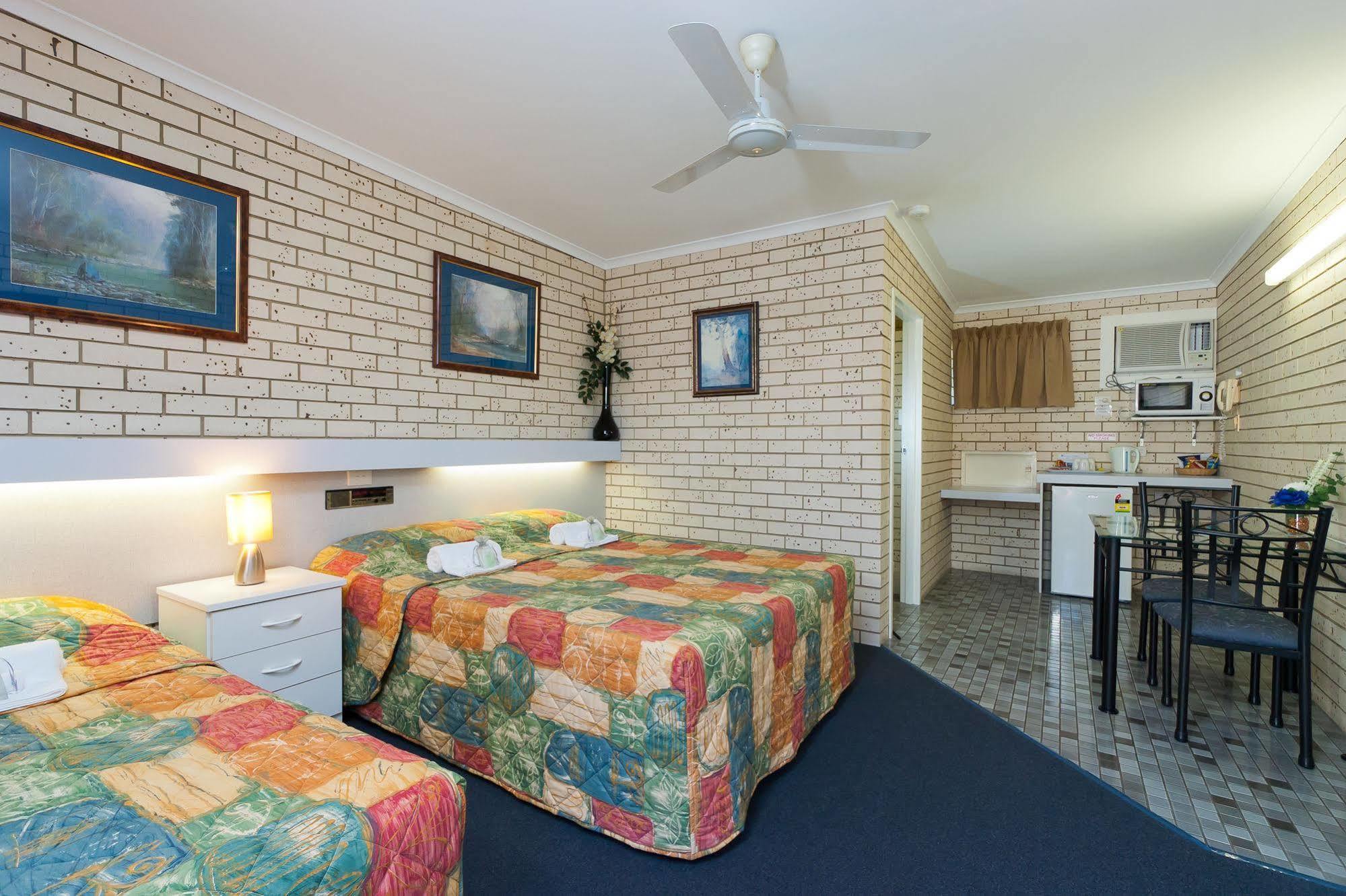 Cara Motel Maryborough Exteriör bild